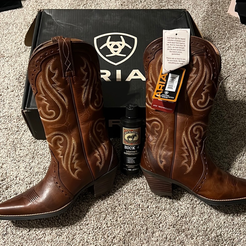 100% AUTHENTIC womens cowgirl boots